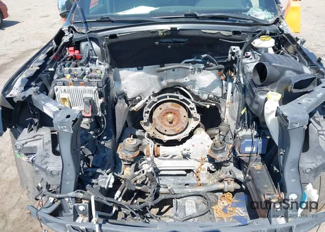 2017 Jeep Grand Cherokee Overland 4X4 из США, поврежденный, VIN 1C4RJFCT9HC880641